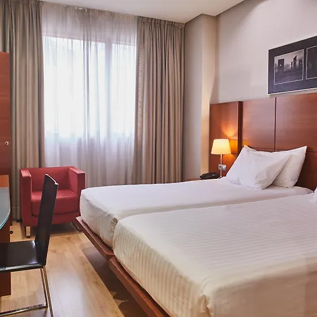 Silken Ciudad 4*