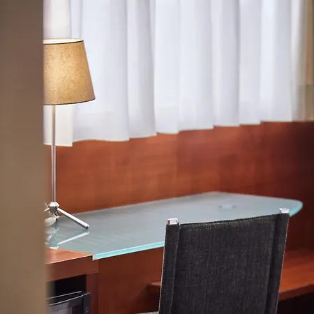 Silken Ciudad Hotel 4*