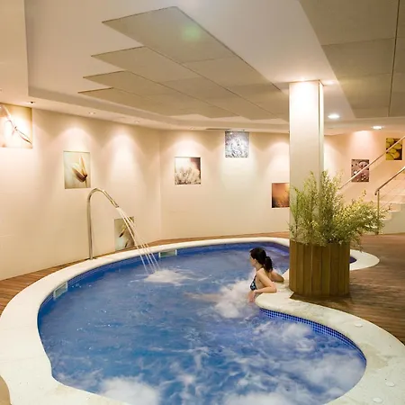 Hotel Silken Ciudad 4*