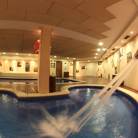Silken Ciudad 4*