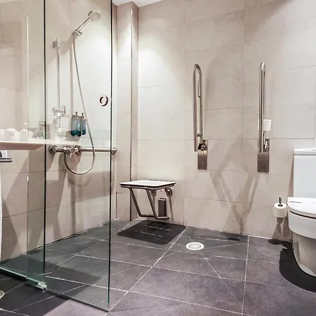 Silken Ciudad Hotel 4*