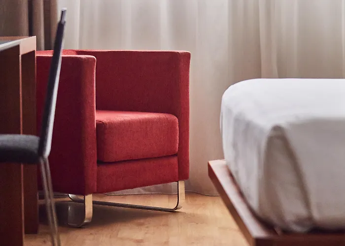 Silken Ciudad ホテル