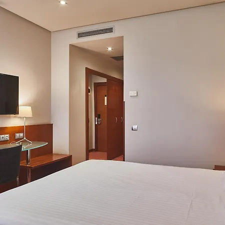 Silken Ciudad Hotel 4*