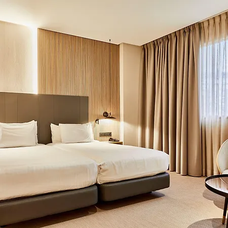 Silken Ciudad Hotel 4*